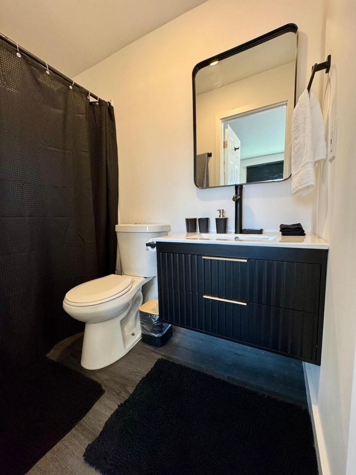 Your Downtown Cozy Studio With Backyard Unit C Phoenix Dış mekan fotoğraf